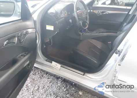 2007 Mercedes-Benz E 350 z USA, uszkodzony, nr VIN WDBUF56X27B077001